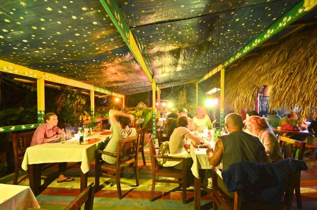 Cabarete Surf Camp Hotel ภายนอก รูปภาพ