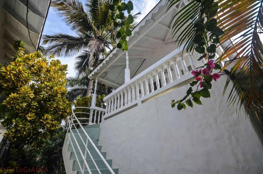 Cabarete Surf Camp Hotel ภายนอก รูปภาพ