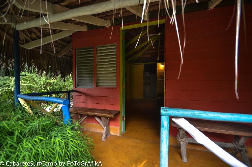 Cabarete Surf Camp Hotel ภายนอก รูปภาพ