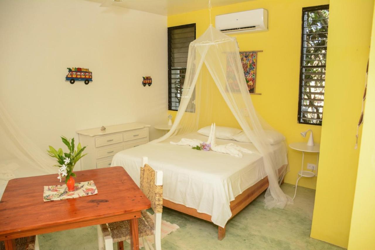 Cabarete Surf Camp Hotel ภายนอก รูปภาพ